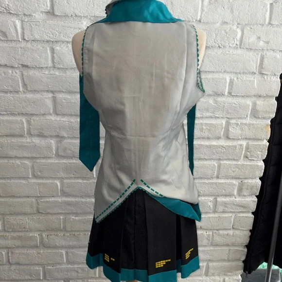 Anime Hastune Miku Vocaloid Themed Wearable Costume Size M - Picture 6 of 12